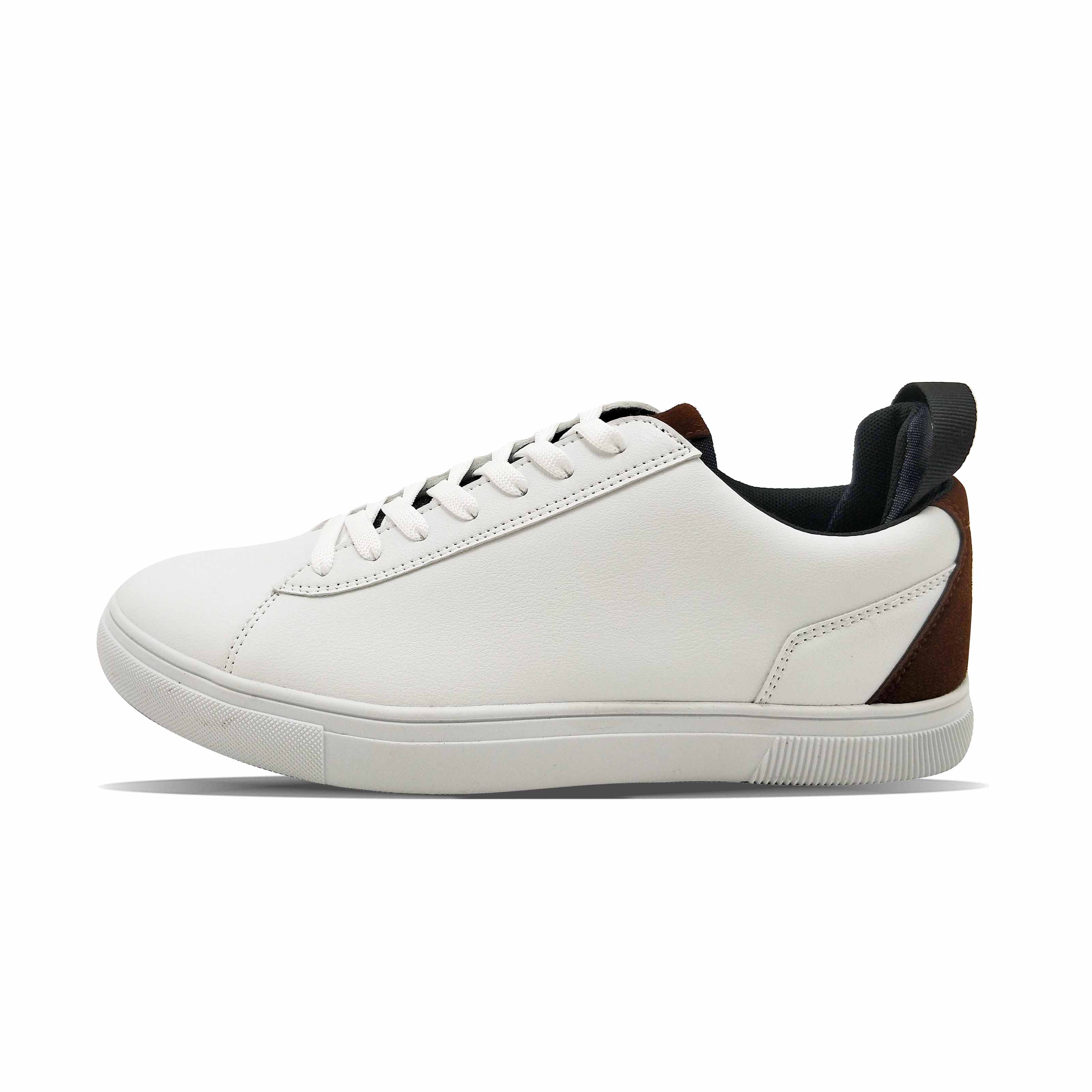 White men’s simple business casual board shoes